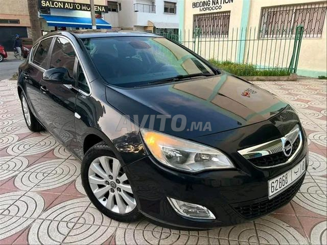 Opel Astra 2013 Diesel - 2