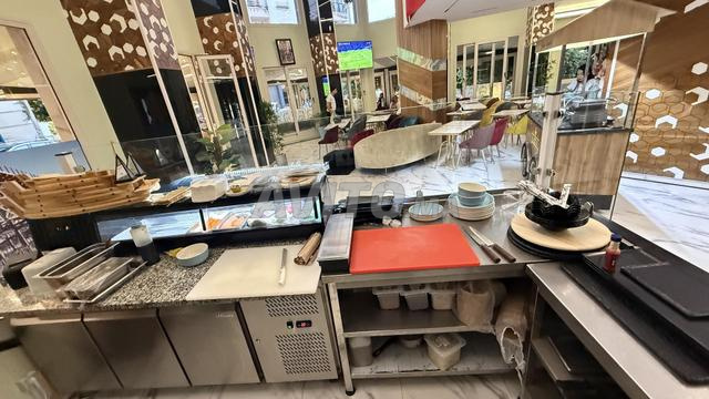 Poste de Sushi entièrement équipé à louer - 2