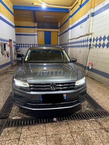 Volkswagen Tiguan - 2