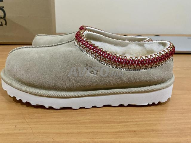 Ugg neuves jamais portées taille 39 - 2