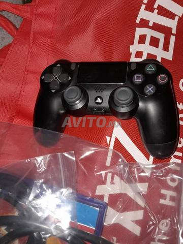 PS4 pro 500GB - Bon état - manette originale - 2