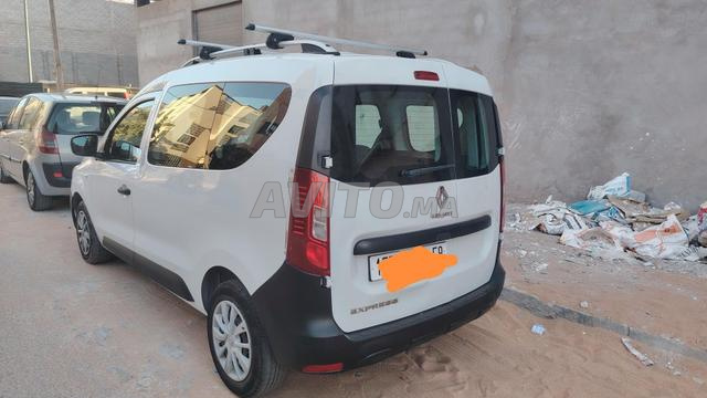 RENAULT EXPRESS 2023 - 2