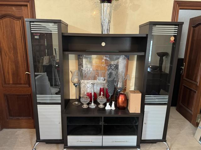 Meuble TV en bois / Vitrine - 2