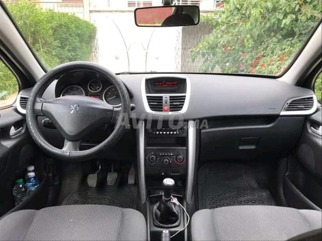 Peugeot 207 2011 Diesel - 2