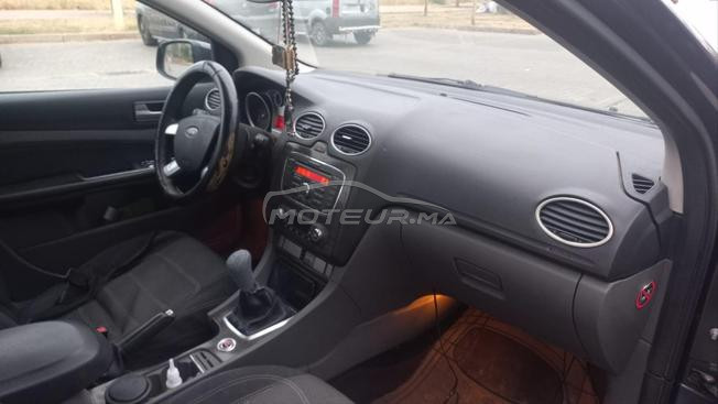 ford focus ghia 