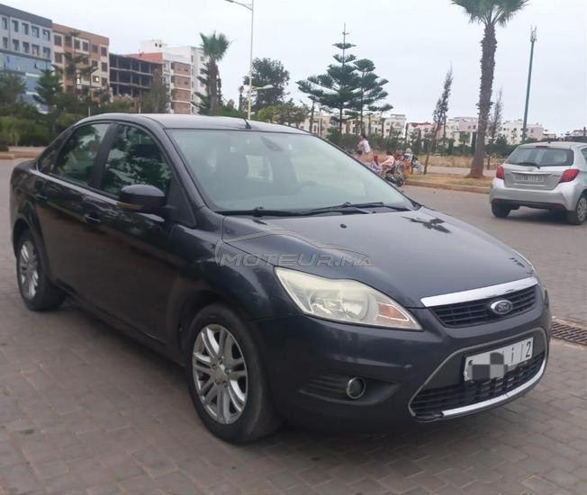 ford focus ghia 