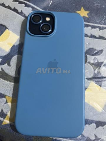 iPhone 13 neuf, caméra changée par une d'origine à Rabat