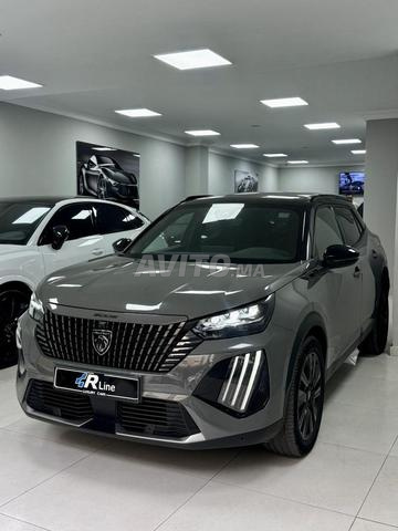 Peugeot 2008 Diesel Automatique 2024 à Tanger - 2