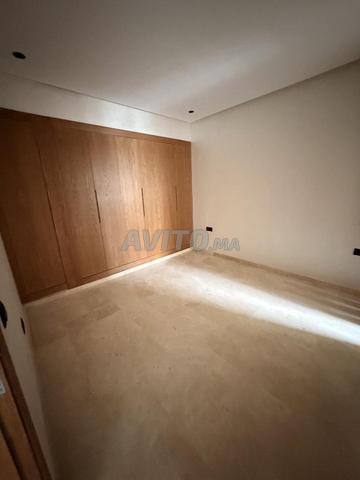Location studio vide belvédère - 2