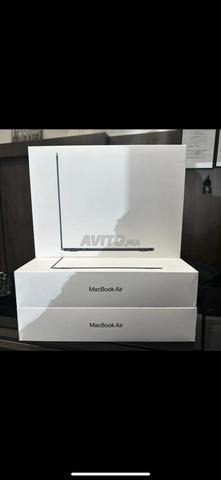 MacBook Air m4 256g 16ram neuf jamais ouvert.