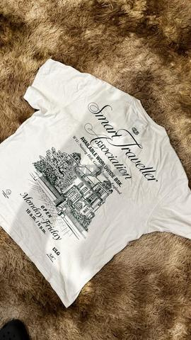 تيشيرت ستايل أولد موني BERSHKA مقاس L