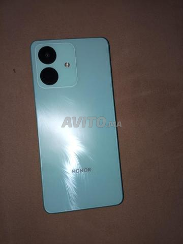 Honor Play 10 - 2