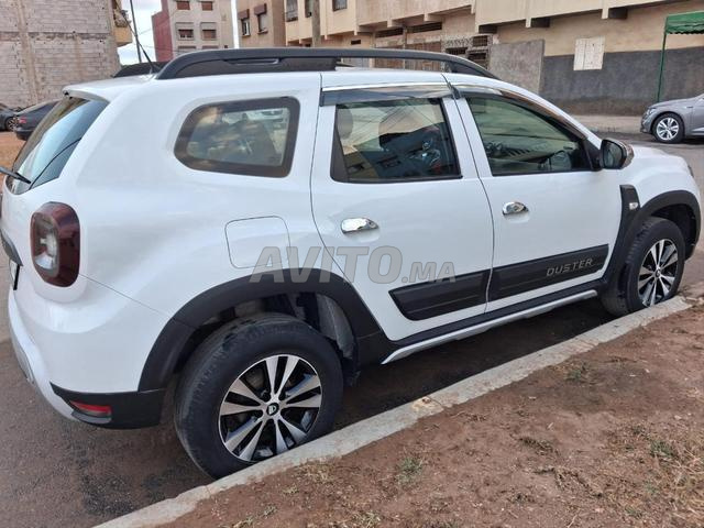 Dacia Duster Diesel Manuelle 2019 à Salé - 2