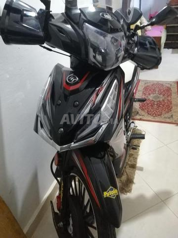 Moto marque SANYE - 2