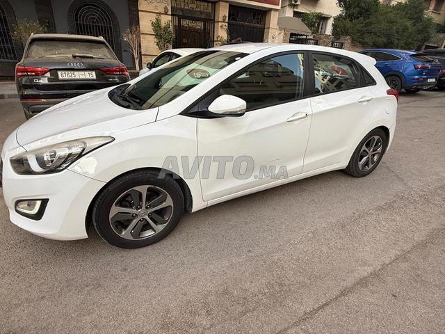 Hyundai i30 Diesel Manuelle 2016 à Fès - 2