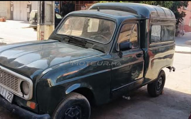 R4 Sandoq Motor et Carosserie mazianine