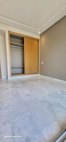 Appartement à louer 50 m² à Casablanca - 2