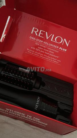 فرشاة تجفيف Revlon Plus شبه جديدة - 2