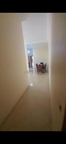 شقة للبيع محفظة بإقامة حليمة 2 سلا