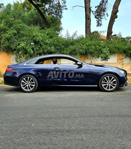 EXCELLENTE MERCEDES E COUPÉ 220D FASCINATION
