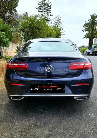 EXCELLENTE MERCEDES E COUPÉ 220D FASCINATION