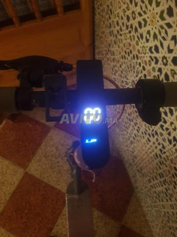 Trottinette Xiaomi M365 Pro en bon état - 2