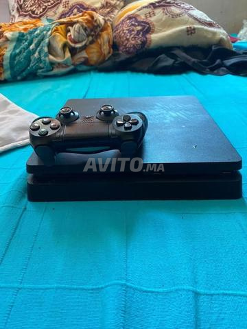 PS4 SLIM 1T AVEC 3 JEUX ET MANETTE - 2