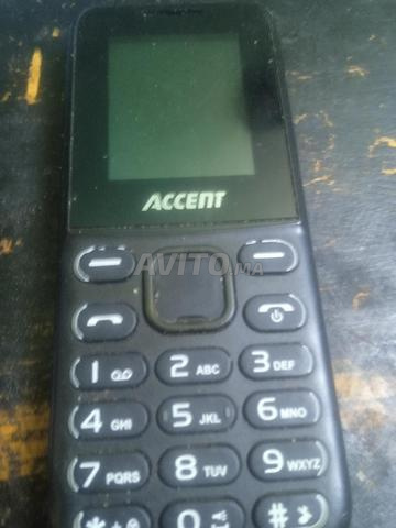 Téléphone Accent normal - 2