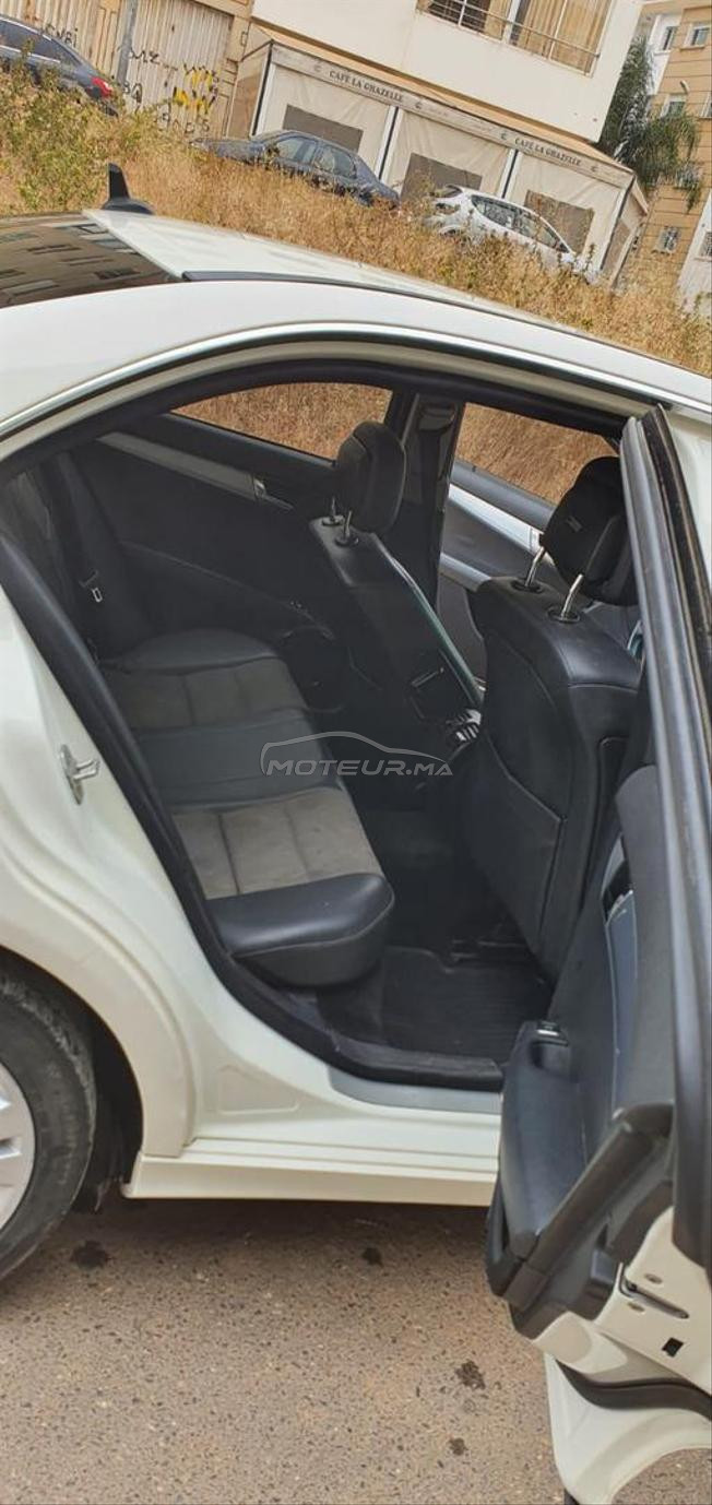 Mercedes-Benz 220 Diesel Automatique 2008 à Salé