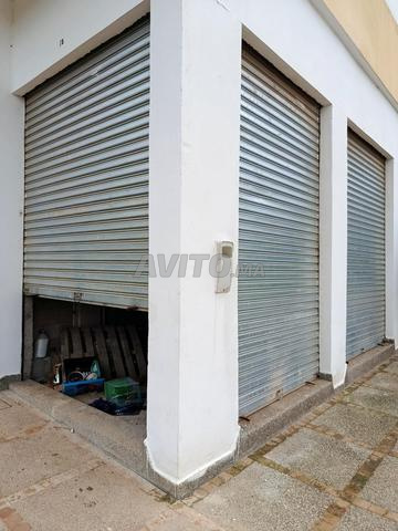Magasin à louer, route El Haj Kadour, résidence Abir