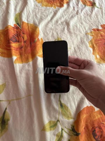iPhone 12 normal - 2