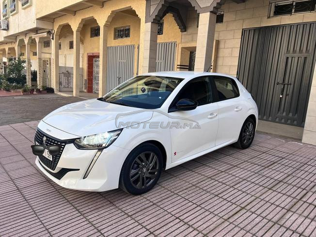 Peugeot 208 2021