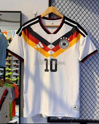 Superbe collection de maillots de football authentiques. - 2