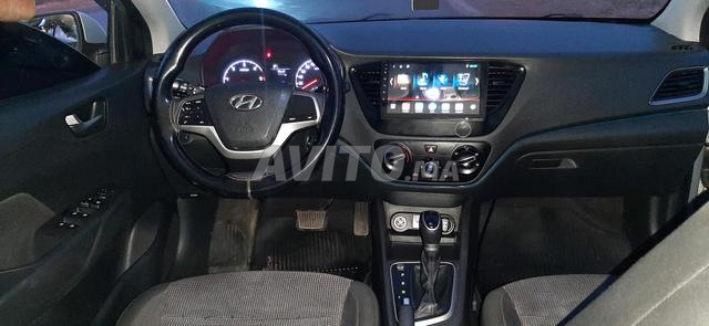 Hyundai Accent 1er main diesel Automatique - 2