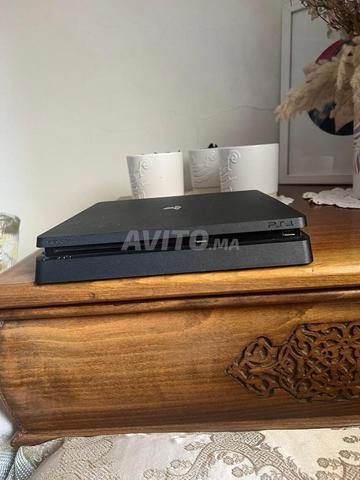 Playstation 4 Slim d'occasion - 2