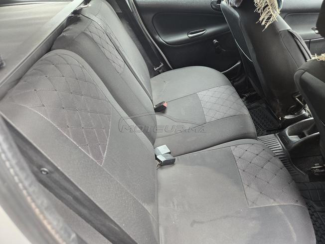 Peugeot 2O6 HDi diesel 6 chv 