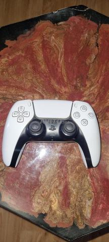 Manette PS5 d'origine, encore propre - 2