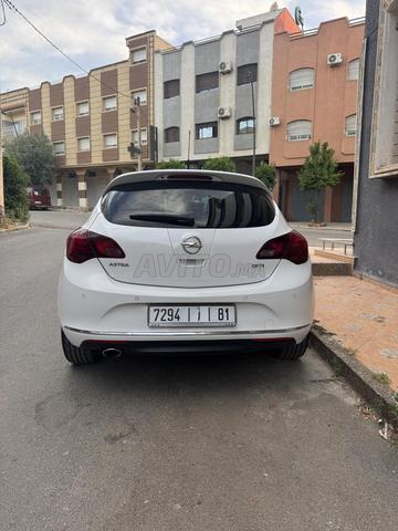 Opel Astra - 2