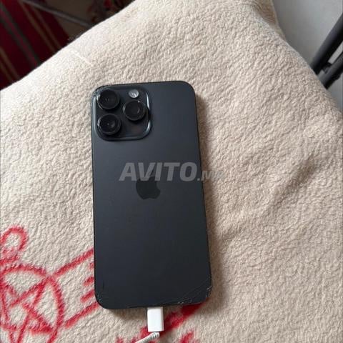 iPhone 15 Pro Max - 2