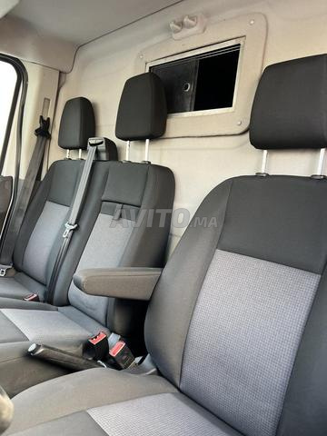 Ford Transit propre