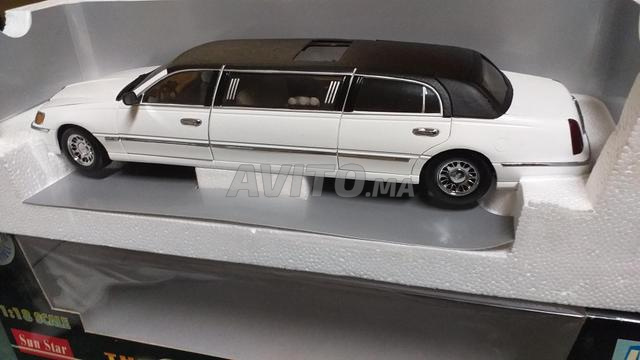 Voiture de collection 1/18