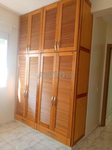Appartement vide bien ensoleillé à louer - 2