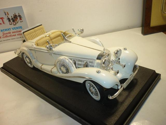 Voiture de collection 1/18 - 2