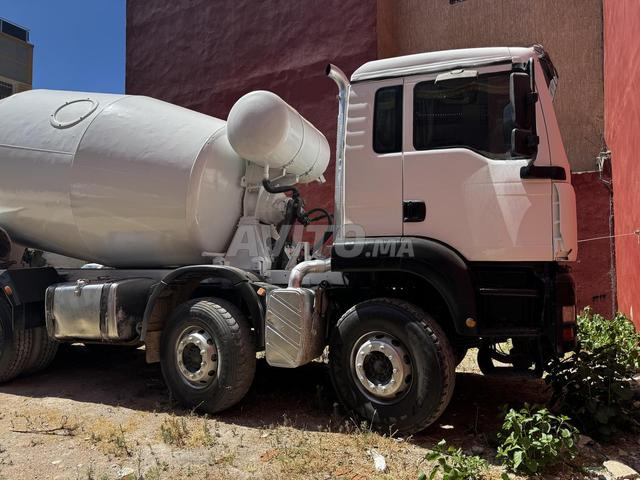 camion bétonnière ,model 2010 www maroc