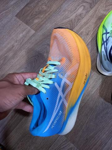 ASICS CARBON 40.5 - 2