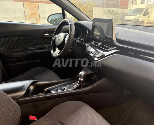 Toyota C-HR Hybride Automatique 2019 à Mohammedia