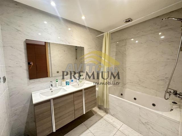 JOLI APPARTEMENT MEUBLE