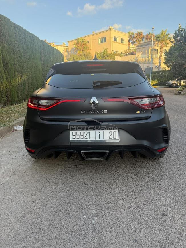 RENAULT MÉGANE 4 RS 300 – 