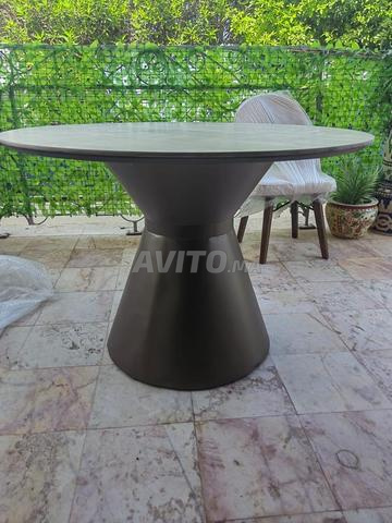 ✨ Nouvelle table à manger design avec 4 chaises - 2