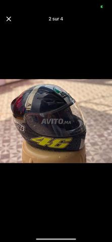خوذة AGV